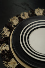 La Vuelta Dessert Plate, White/Black