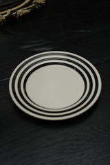 La Vuelta Dessert Plate, White/Black