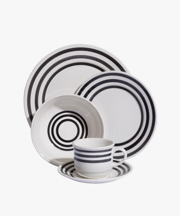La Vuelta Dinnerware Set, White/Black
